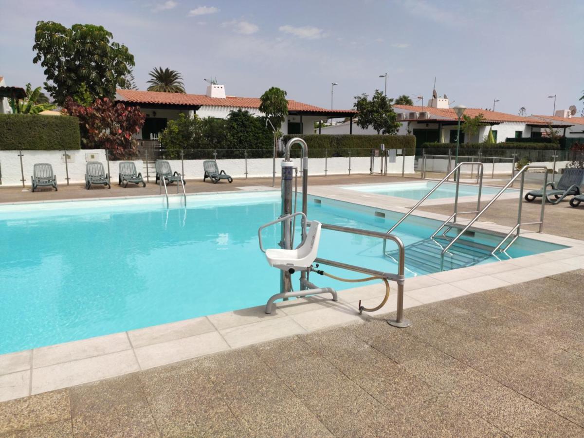 Bungalow With Private Garden Nex To Yumbo Center Villa Maspalomas  Exteriör bild