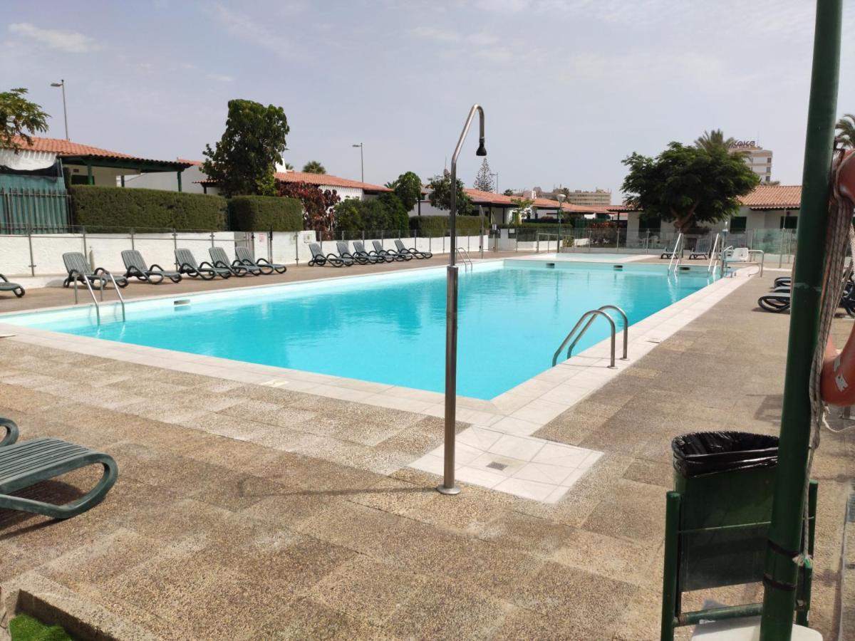 Bungalow With Private Garden Nex To Yumbo Center Villa Maspalomas  Exteriör bild